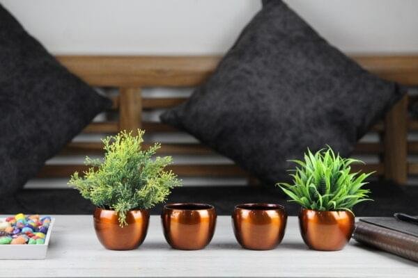 Copper-Toned Metal Pots Set of 4